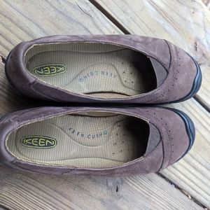 Keen Sterling City Slip On Loafers Brown Nubuck Women's Size 7.5